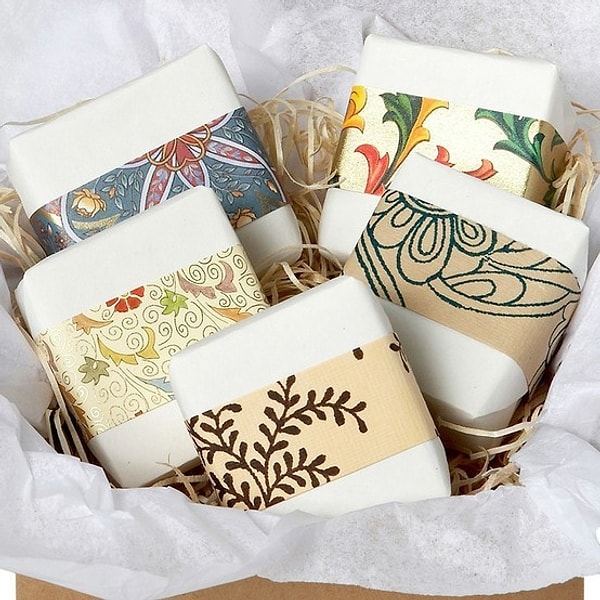 23. Вместо ленты можно использовать кусочек обоев