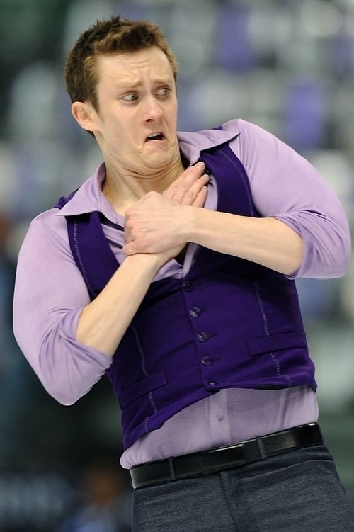 Ice skating scares me so much it will give me a heart attack one day. 😂