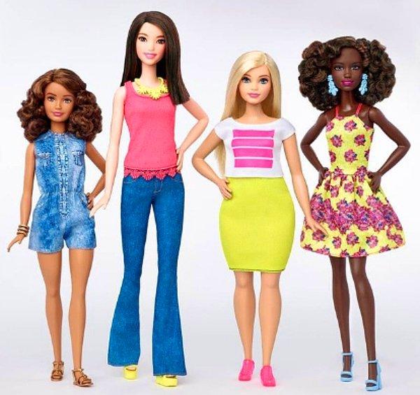 Fakat müşteriler bu oyuncak bebekleri Ocak ayında piyasaya sürülecek olan Barbie's Curvy, Petite ve Tall koleksiyonundan satın alabilirler.