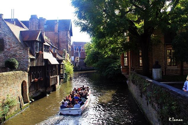 Do not forget to take a canal tour!