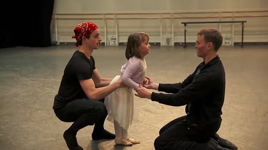 Felçli Kızın Balerin Olma Hayalini Gerçekleştiren Güzel İnsanlar