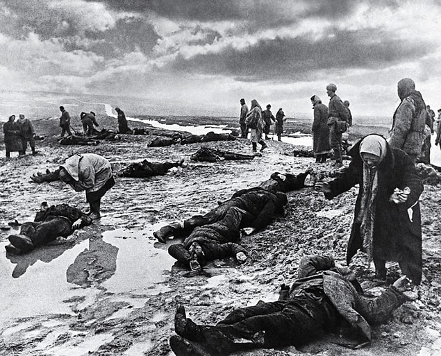 28. Yas - 1942