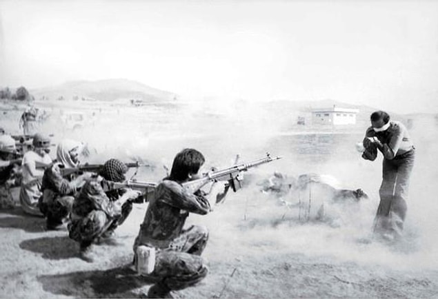 74. İran'da Silahlı İnfaz - 1979