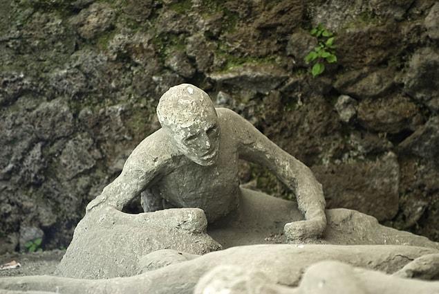 7. The victims of Mount Vesuvius in Pompeii