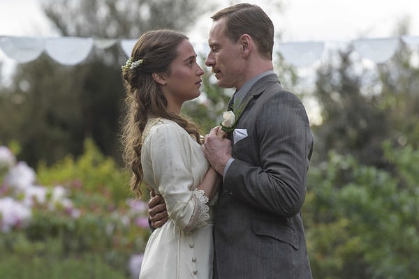 9. Свет в океане (2016)