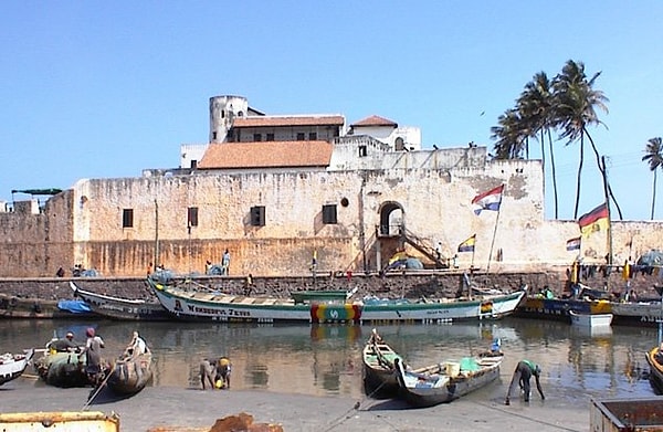 2. Замок Эльмина в Гане