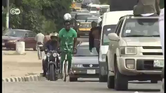 Kafasında Topla 103 Kilometre Giden Futbolcu