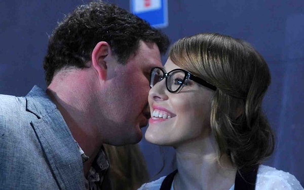 2. Однако их роман начался лишь год спустя.