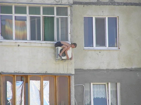 24 Crystal Clear Reasons Showing Why Women Live Longer Than Men!