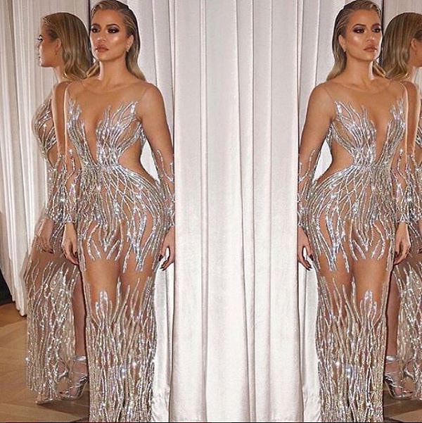 Возможно дело в том, что девушка не пытается слепо следовать модным тенденциям, а принимает решения в зависимости от характера и личностных качеств человека.