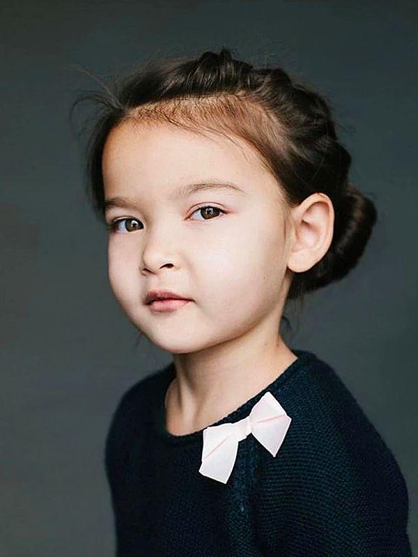 12. Five-year-old Eva: her dad is Korean and her mom is of Russian, Ukrainian, and Jewish descent.