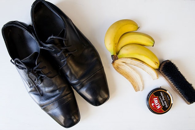3. Polish your shoes with banana peel.