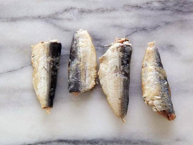 7. 4 Anchovy = 100 calories