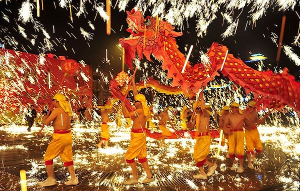 6. По китайскому календарю Новый год традиционно приходится между 12 января и 19 февраля