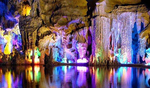 18. Reed Flute Mağarası, Çin