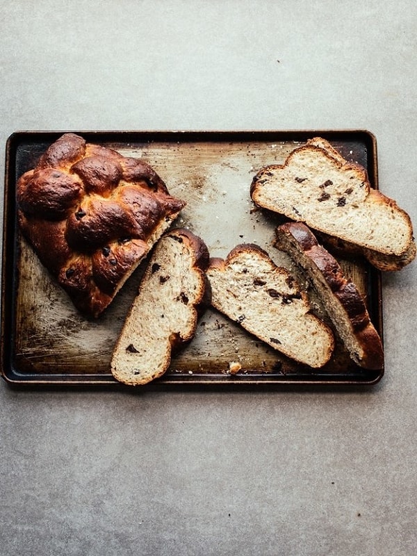 23. Хлеб хала с шоколадом