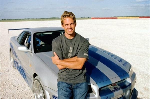 5. Gerçek hayatta da Paul Walker bir araba tutkunuydu. 2. filmde kullanılan Nissan Skyline marka araba kendisine aitti.