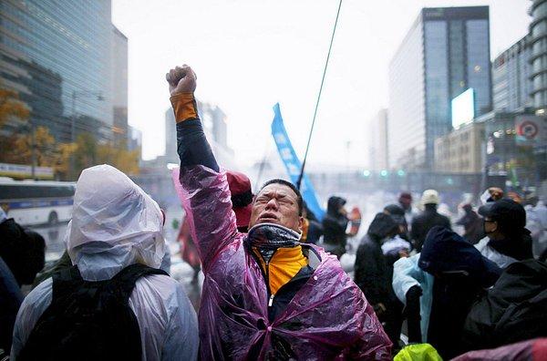 Güney Kore haftalardır süren protestolara sahne oldu