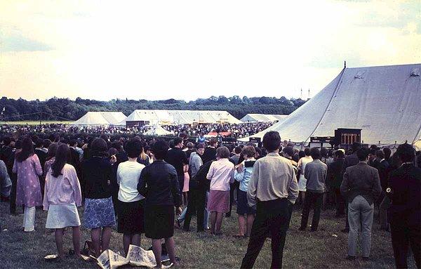 14. 1965 yılındaki Uxbridge Festival Of Folk and Blues Festivali'nden...