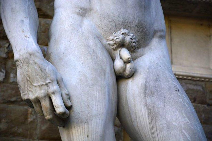 Historian explains why ancient statues always have small penises