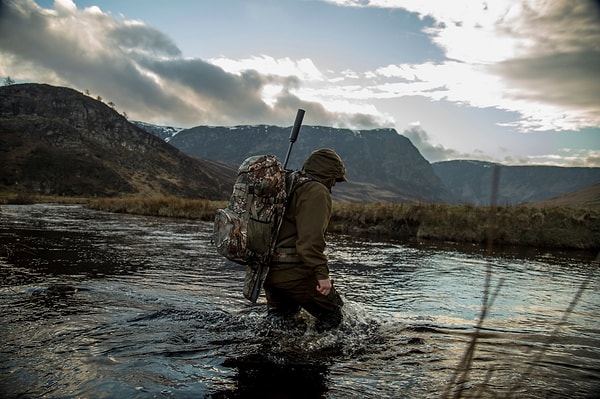 2. Трансляция будет вестись круглые сутки, также ежедневно на телеканалах будет выходить режиссерская версия событий