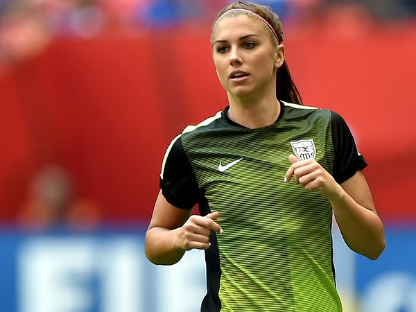 1. Лучшей футболисткой США Алекс стала в 2012 году. Как она пришла к этому результату?