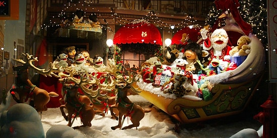 10 предновогодних маркетинговых трюков, заставляющих вас потратить больше денег