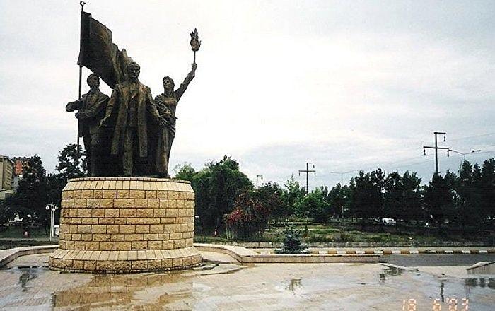 Rize'de 12 Yıl Önce Sökülen Atatürk Anıtı da Kayıp