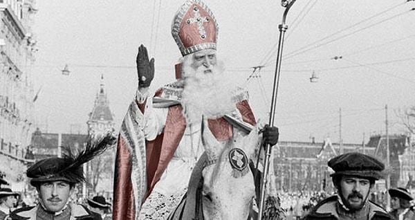 3. Bildiğimiz Noel Baba efsanesi Hollanda efsanesi Sinterklaas'a dayanıyor.
