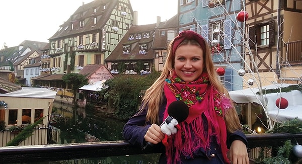 4. Журналист / Ведущий программы о путешествиях или кухнях разных стран мира