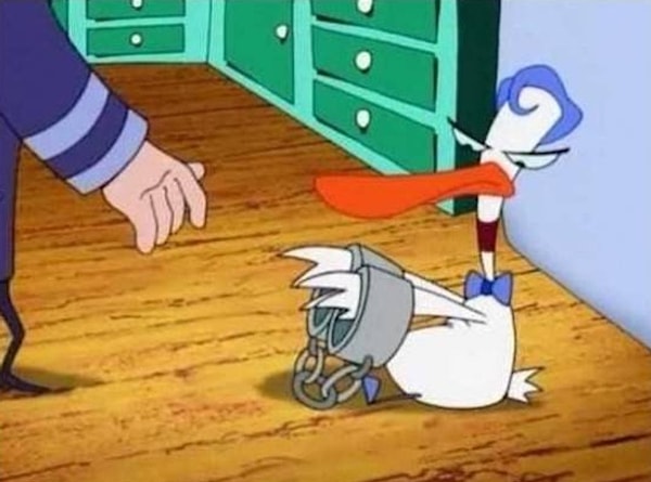 11. Арестовали птичку, теперь никуда не улетит, ага 🐤