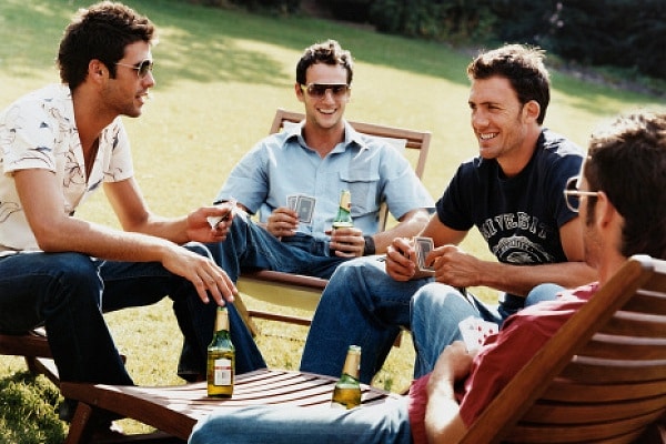 6. Обрати внимание на его друзей