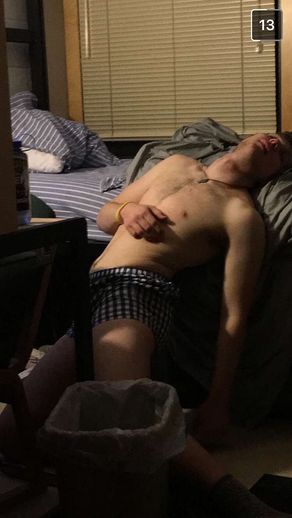 9. "Сосед по комнате пострадал за мои грехи"