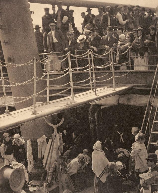 81. The Steerage, Alfred Stieglitz, 1907