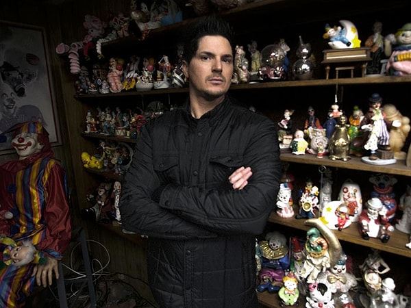 8. "Пожалуйста, приезжайте и разделите радость вместе с нашими веселыми клоунами, улыбаясь вместе с нами, — написано на странице Facebook мотеля. — Надеемся в скором времени вас увидеть!"