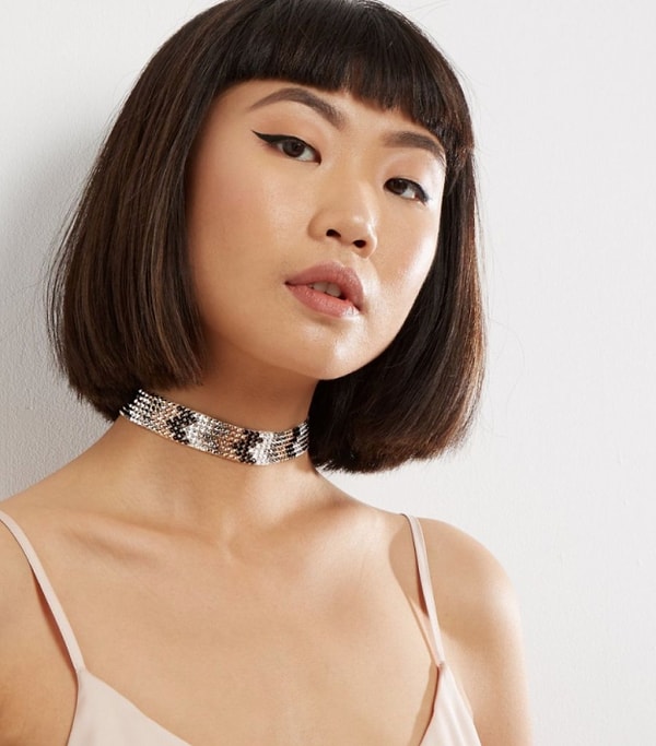 11. С узором шеврон