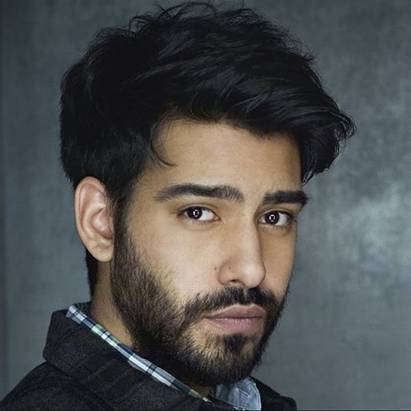 14. Рахул Коли и его безупречная прическа