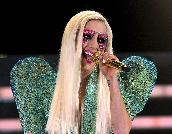 14. Леди Гага и Жанна Агузарова