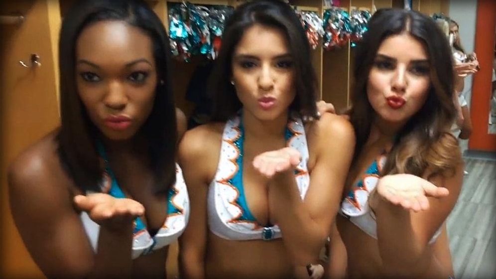 NSFW: TOP 13 SEXIEST Mannequin Challenges!