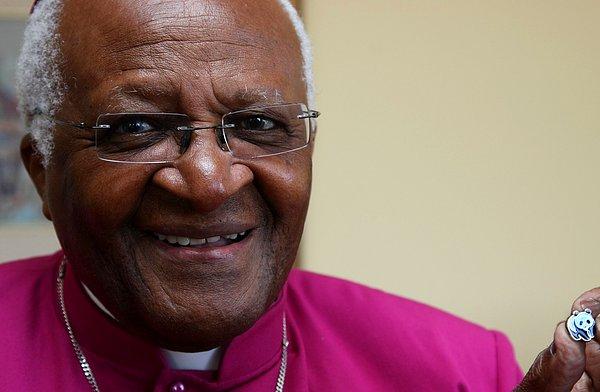 22. Desmond Tutu, emekli psikopos, sivil hak savuncusu