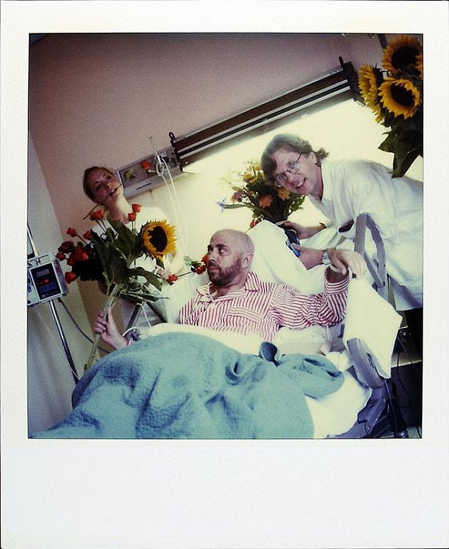 August 20, 1997: Friends visit him in hospital.