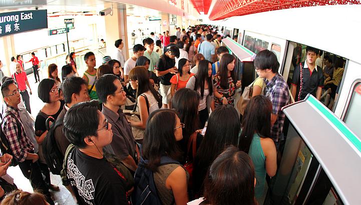 How Public Transportation Works In Japan! - onedio.co