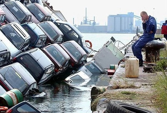 Çok Kötü Bir İş Günü Geçirenleri Şükür Duası İçin Mola Vermeye Çıkaracak 18 Bahtsız Çalışan
