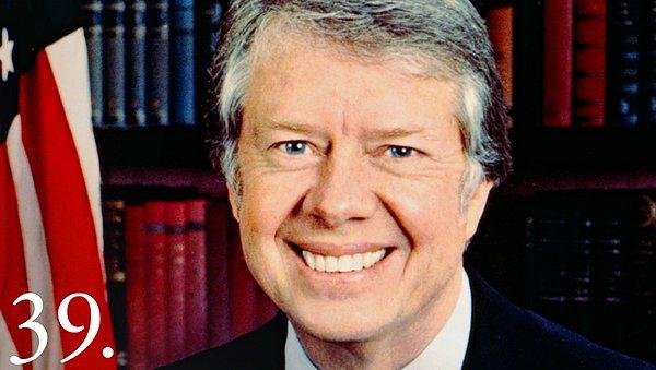 12. ABD Başkanı Jimmy Carter, tuvaletteyken sifon yerine panik butonuna basıyor...