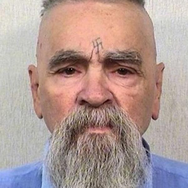 18. Charles Manson’ın cinayetleri CIA tarafından düzenlenen sosyal bir deneydi.
