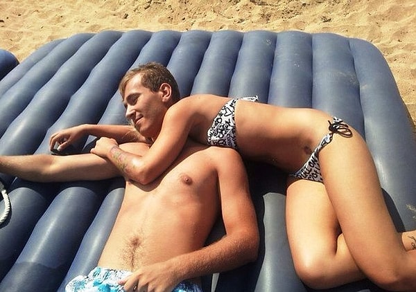 4. Одна голова на двоих