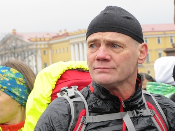 10. Сейчас же единственная мечта Сергея — спустя почти 2 года разлуки побыть с семьёй, погулять с внучкой, а также, может быть, написать книгу, но после обязательно отправиться в новое путешествие