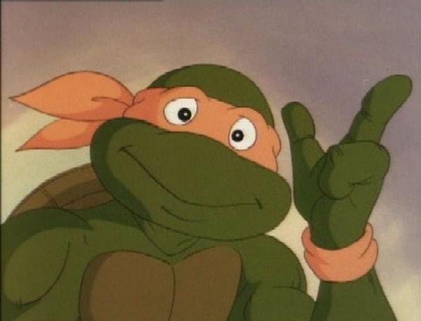 3. Pekii hazır konu çizgi filmlerden açılmışken resimde gördüğün Ninja Kaplumbağalar'ın en haylazı olanın ismi nedir?