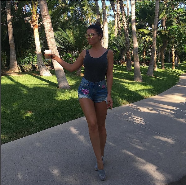 2. Однако тогда представители певицы опровергли слухи.