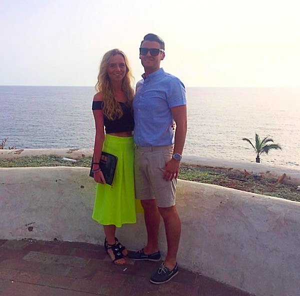 3. Рич Бишоп и его девушка Джессика Шарман были в поезде, когда с ней случилось несколько эпилептических припадков.